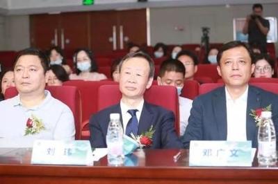 “乔洛施无敏爱心公益行动”正式启动 百家医院参与,向“口罩肌”宣战!